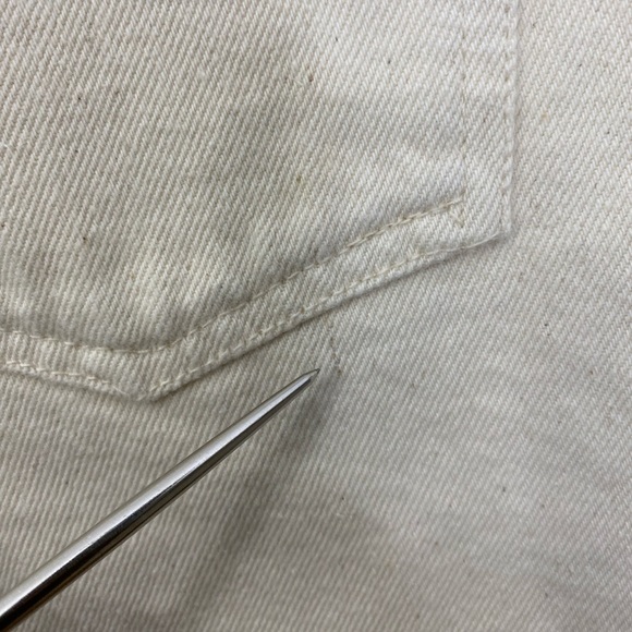 VINTAGE DANIEL HECHTER DENIM CREAM HIGH WAISTED DENIM SHORTS 90’s STYLE - Picture 9 of 9